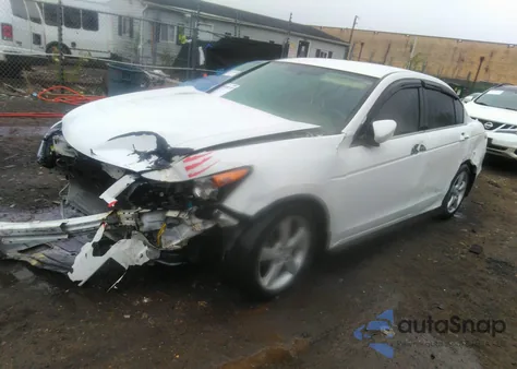 2010 Honda Accord 2.4 Lx из США, поврежденный, VIN 1HGCP2F37AA190348